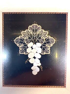 Glouchester Grapes Black & White Cross-Stitch Pattern By Simply Old-Fashioned